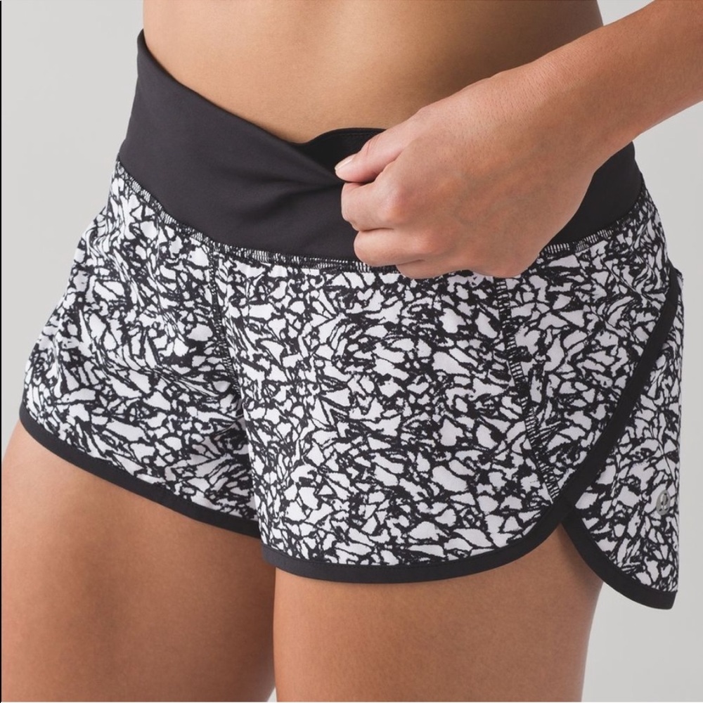 LuluLemon Athletica Speed Short - Womens size 4